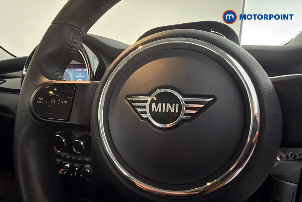 Mini Hatchback Cooper Classic Manual Petrol Hatchback - Stock Number (1659592) - 5th supplementary image