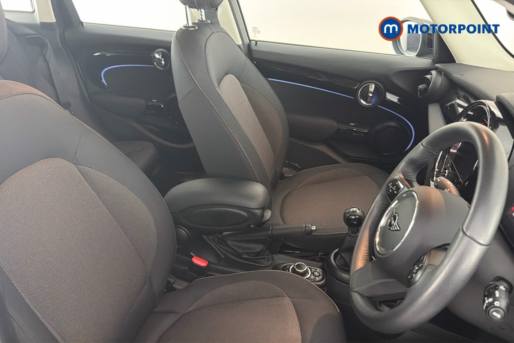 Mini Hatchback Cooper Classic Manual Petrol Hatchback - Stock Number (1659592) - 22nd supplementary image
