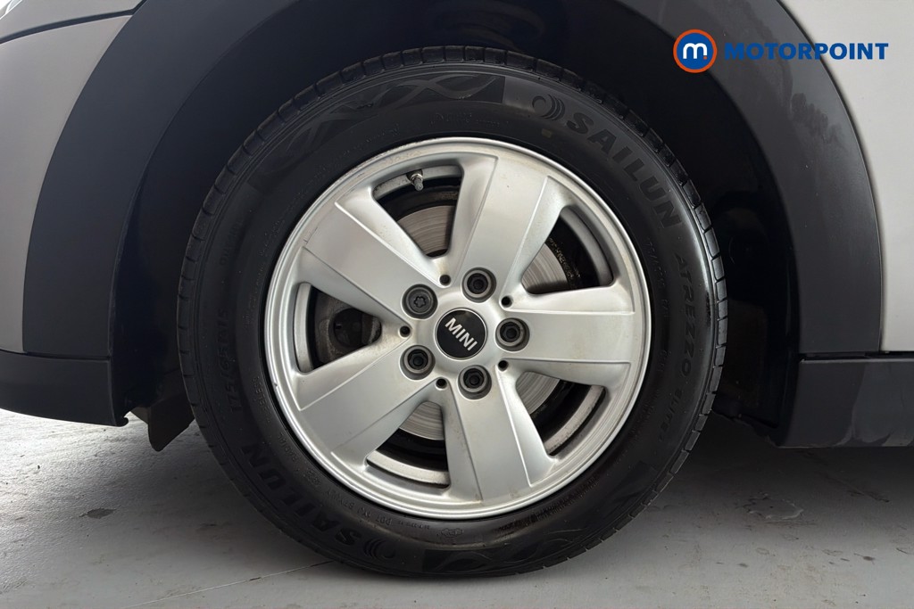 Mini Hatchback Cooper Classic Manual Petrol Hatchback - Stock Number (1659592) - 47th supplementary image