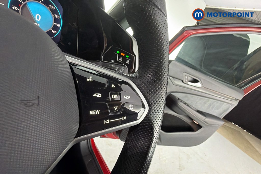 Volkswagen Golf R-Line Automatic Petrol Estate - Stock Number (1659639) - 4th supplementary image