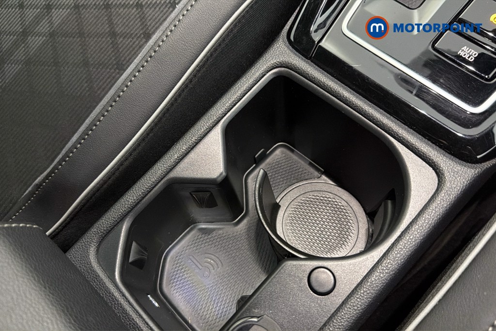 Volkswagen Golf R-Line Automatic Petrol Estate - Stock Number (1659639) - 16th supplementary image