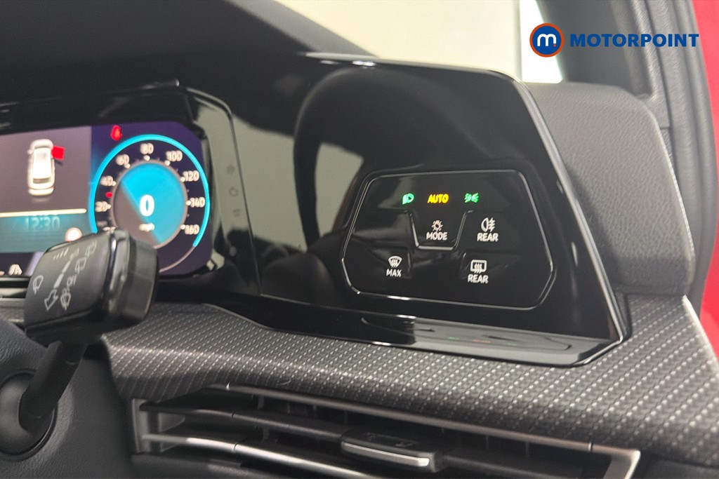 Volkswagen Golf R-Line Automatic Petrol Estate - Stock Number (1659639) - 18th supplementary image