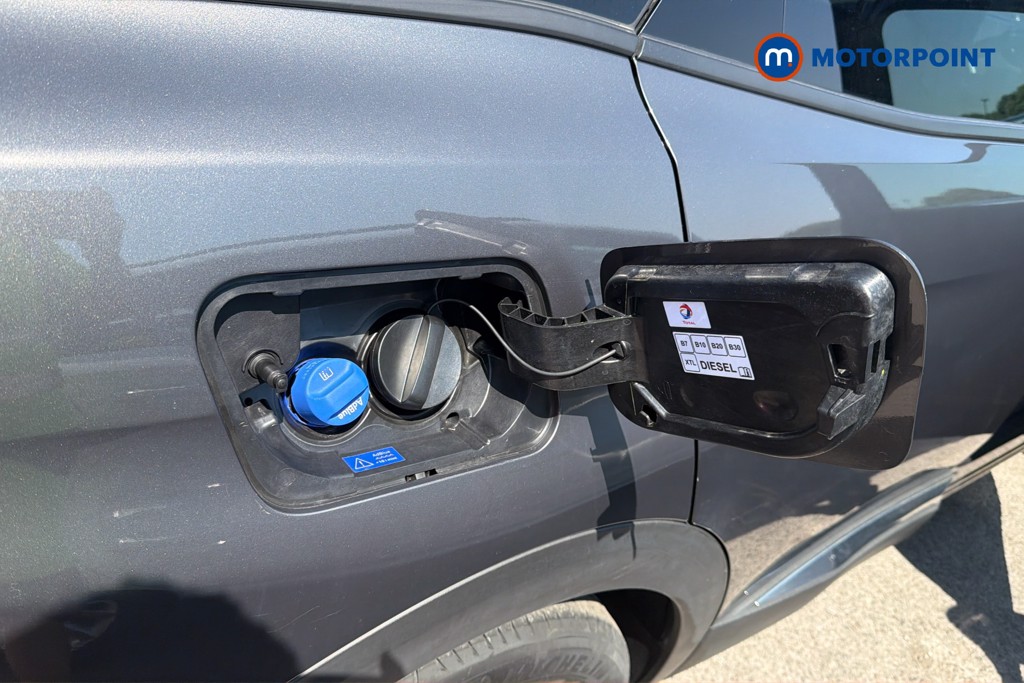 Peugeot 3008 Allure Premium Manual Diesel SUV - Stock Number (1583740) - 34th supplementary image