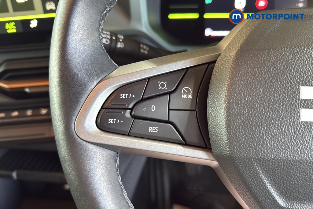 Dacia Duster Extreme Manual Petrol SUV - Stock Number (1627426) - 4th supplementary image