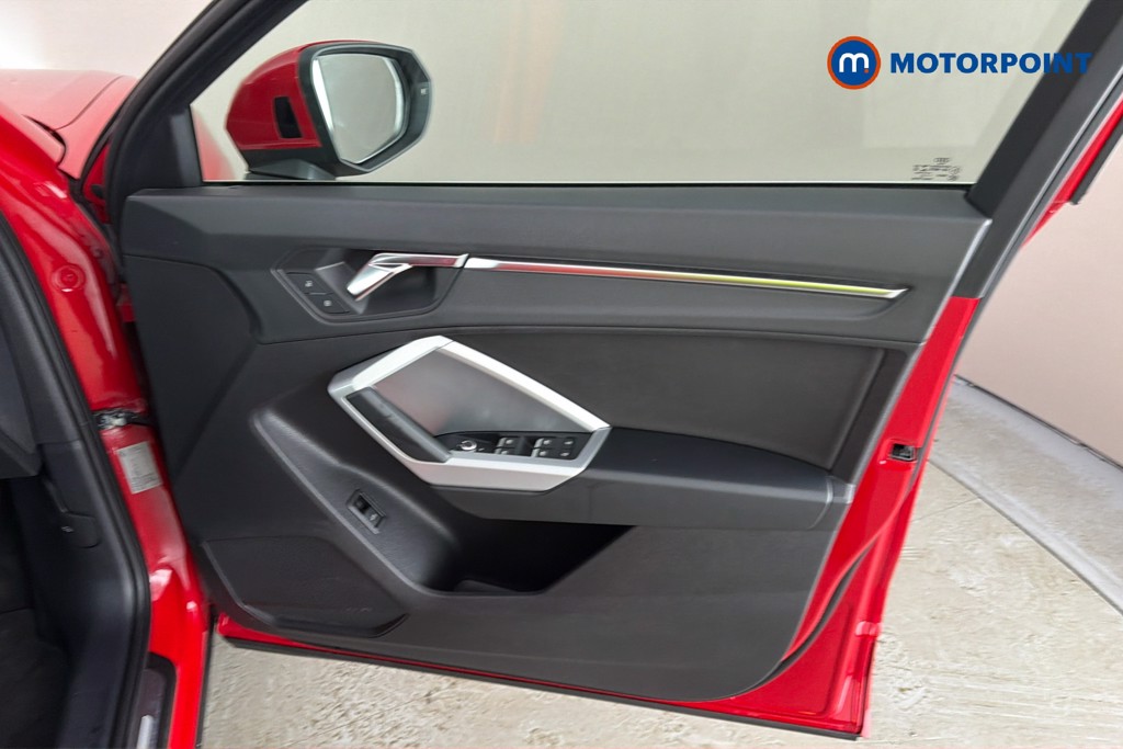 Audi Q3 Sport Automatic Petrol SUV - Stock Number (1642675) - 19th supplementary image