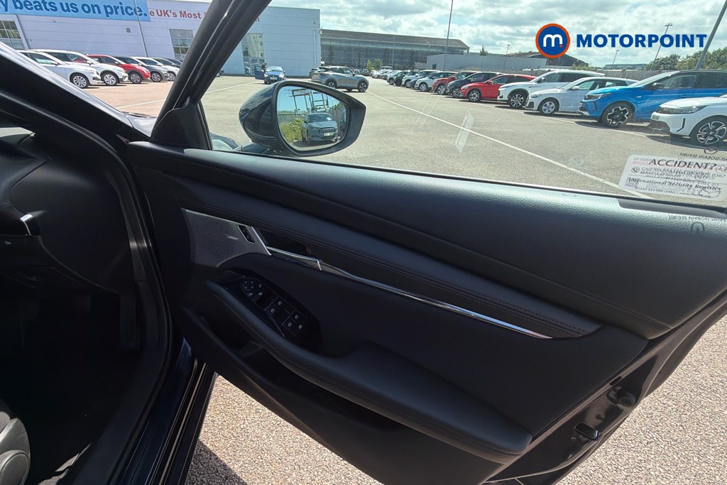 Mazda 3 Exclusive-Line Manual Petrol Hatchback - Stock Number (1644680) - 19th supplementary image