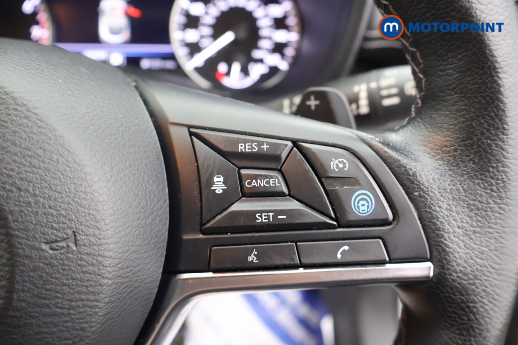 Nissan Juke Tekna Automatic Petrol SUV - Stock Number (1645541) - 3rd supplementary image