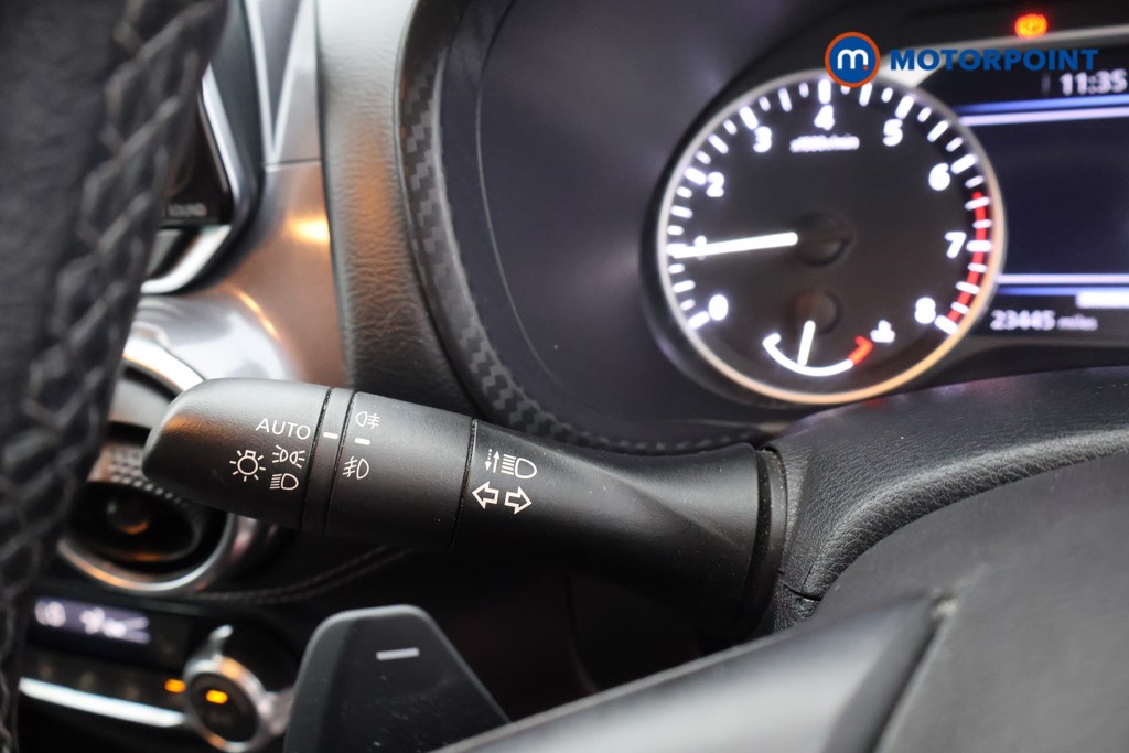 Nissan Juke Tekna Automatic Petrol SUV - Stock Number (1645541) - 5th supplementary image