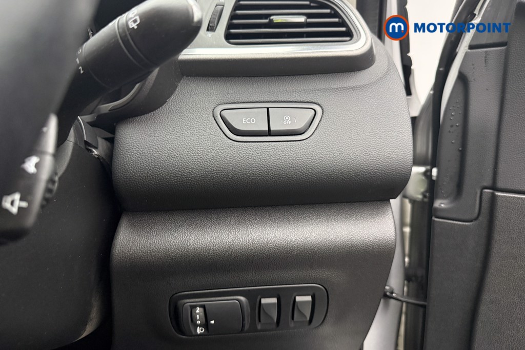 Renault Kadjar Dynamique S Nav Manual Petrol SUV - Stock Number (1648386) - 38th supplementary image