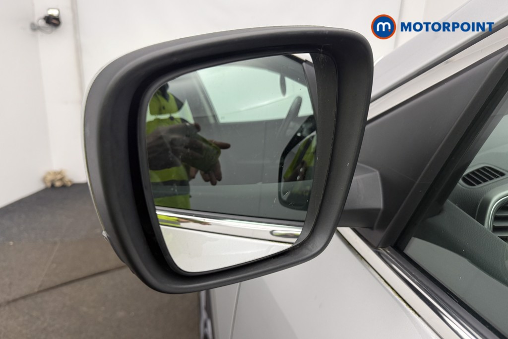 Renault Kadjar Dynamique S Nav Manual Petrol SUV - Stock Number (1648386) - 42nd supplementary image