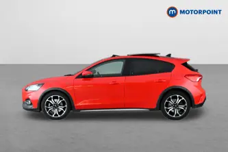 Ford Focus Active X Automatic Diesel Hatchback - Stock Number (1648610) - Passenger side