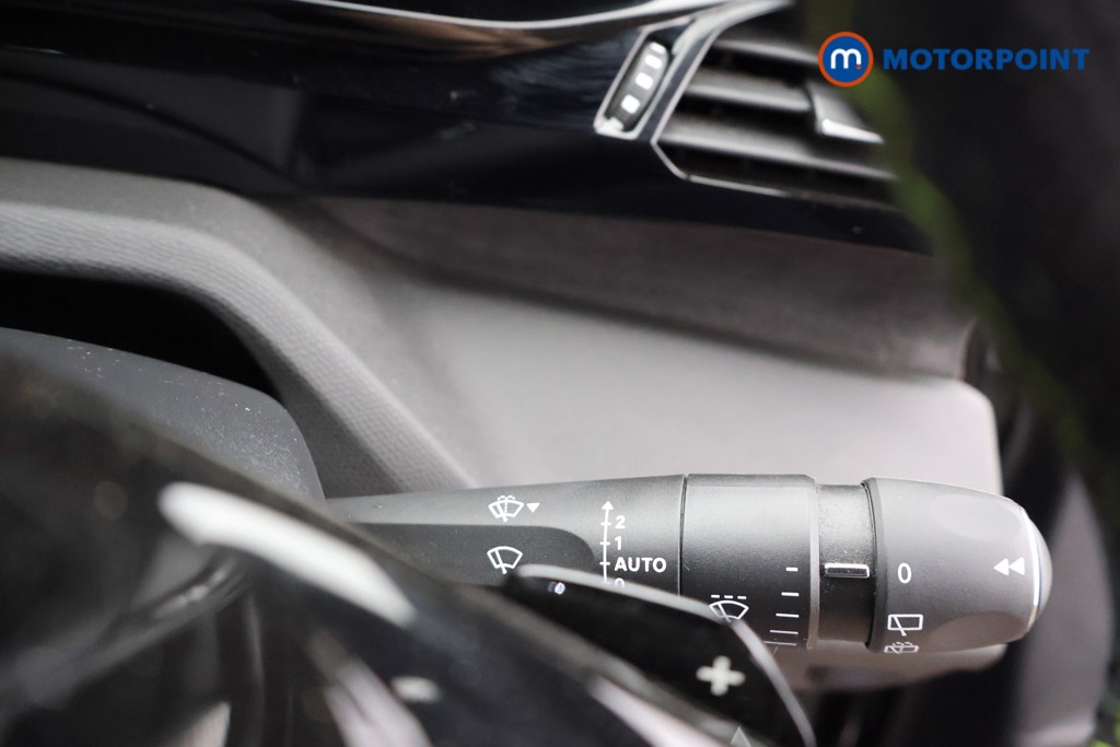 Peugeot 308 GT Automatic Petrol Estate - Stock Number (1650104) - 6th supplementary image