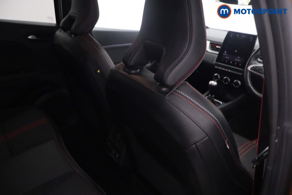 Renault Captur R.S. Line Manual Petrol SUV - Stock Number (1650301) - 17th supplementary image