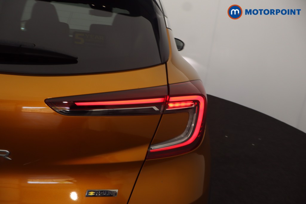 Renault Captur R.S. Line Manual Petrol SUV - Stock Number (1650301) - 24th supplementary image