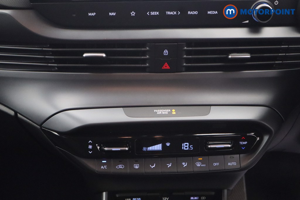 Hyundai Bayon Premium Automatic Petrol SUV - Stock Number (1650318) - 3rd supplementary image