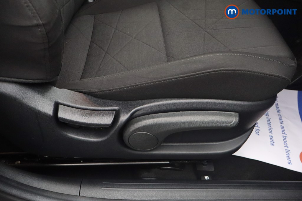 Hyundai Bayon Premium Automatic Petrol SUV - Stock Number (1650318) - 22nd supplementary image