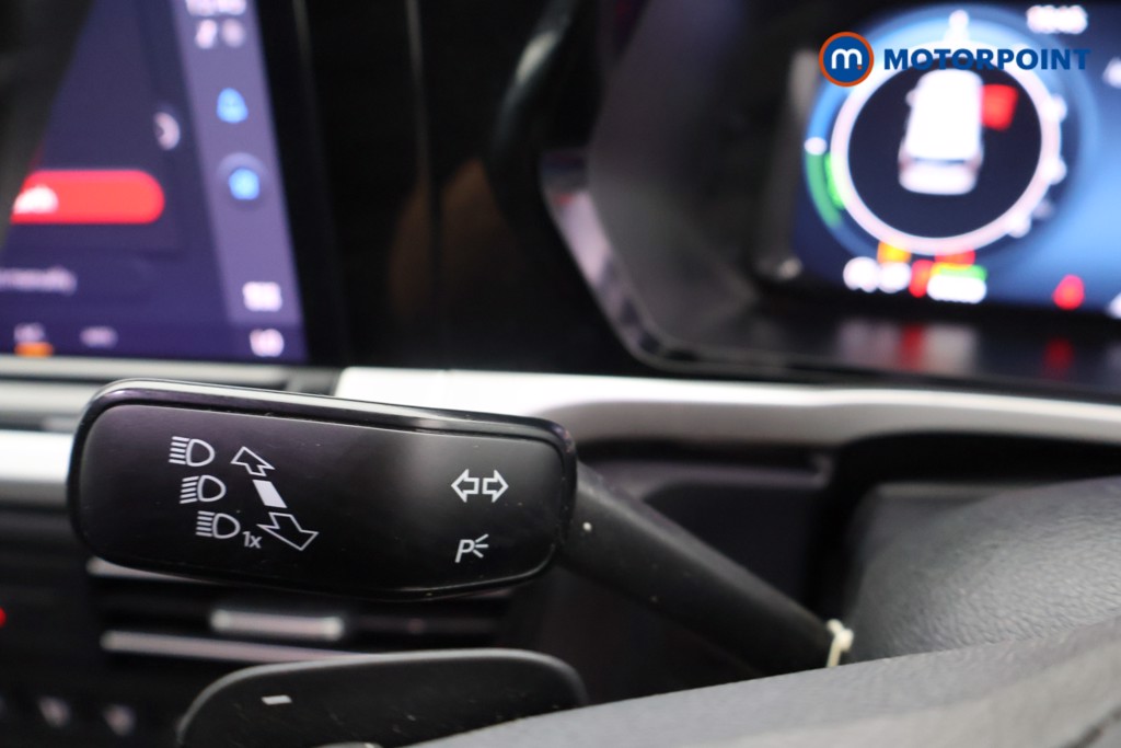 Ford Transit Connect Limited Automatic Petrol Plug-In Hybrid Panel Van - Stock Number (1650935) - 5th supplementary image