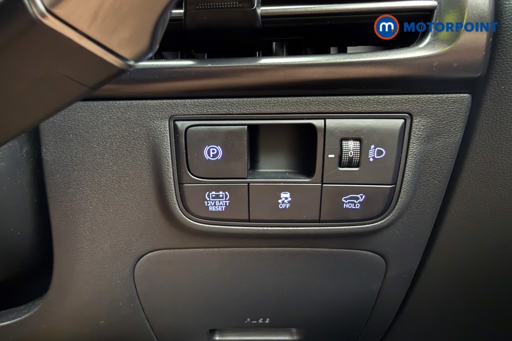Hyundai Tucson N Line Automatic Petrol-Electric Hybrid SUV - Stock Number (1651073) - 19th supplementary image