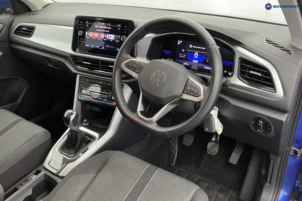 Volkswagen T-Roc Life Manual Petrol SUV - Stock Number (1651397) - 6th supplementary image