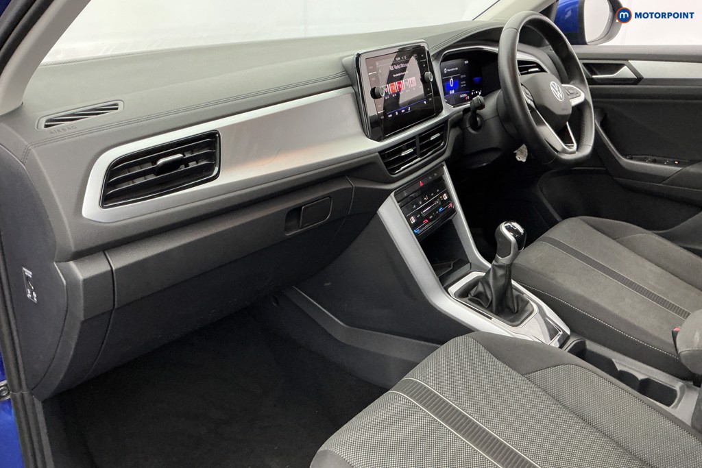 Volkswagen T-Roc Life Manual Petrol SUV - Stock Number (1651397) - 7th supplementary image
