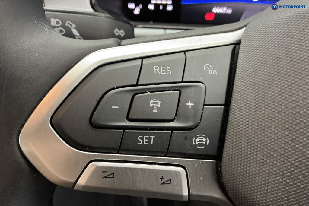 Volkswagen T-Roc Life Manual Petrol SUV - Stock Number (1651397) - 12th supplementary image