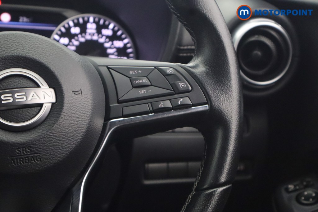 Nissan Juke N-Connecta Automatic Petrol-Electric Hybrid SUV - Stock Number (1651435) - 10th supplementary image