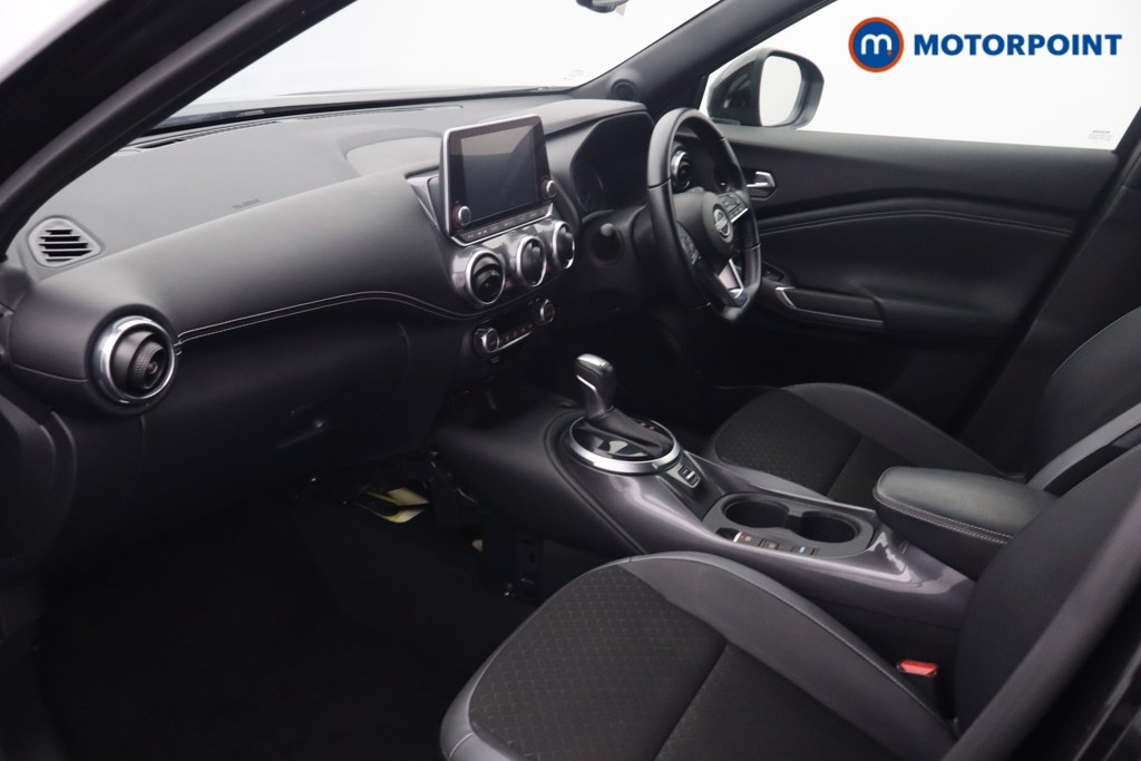Nissan Juke N-Connecta Automatic Petrol-Electric Hybrid SUV - Stock Number (1651435) - 34th supplementary image