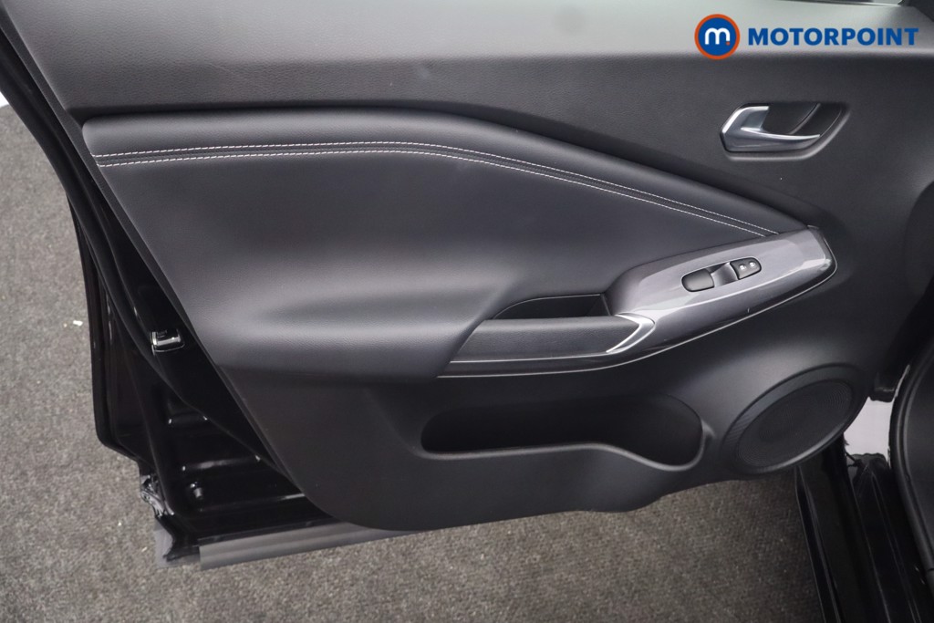 Nissan Juke N-Connecta Automatic Petrol-Electric Hybrid SUV - Stock Number (1651435) - 35th supplementary image