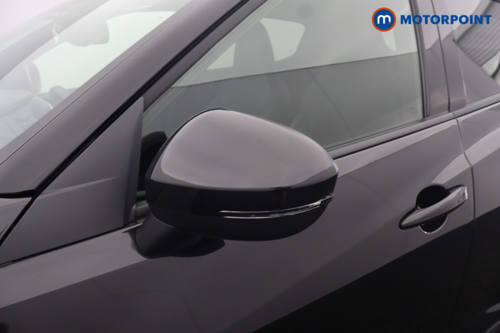 Nissan Juke N-Connecta Automatic Petrol-Electric Hybrid SUV - Stock Number (1651435) - 38th supplementary image