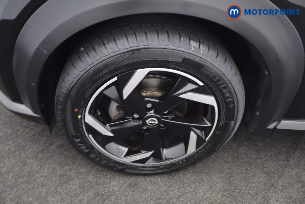 Nissan Juke N-Connecta Automatic Petrol-Electric Hybrid SUV - Stock Number (1651435) - 39th supplementary image