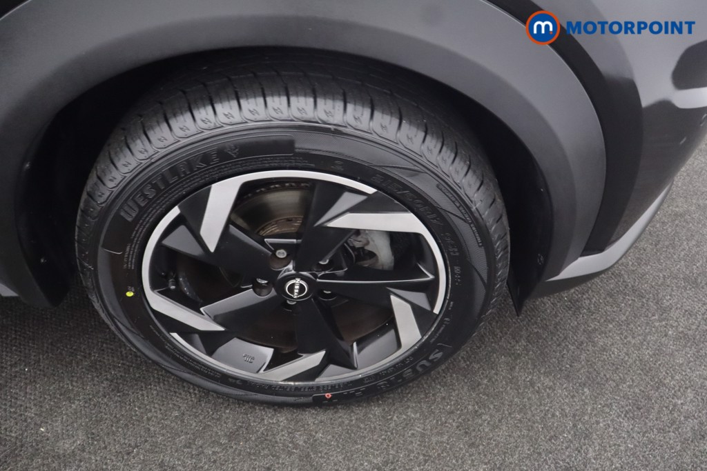 Nissan Juke N-Connecta Automatic Petrol-Electric Hybrid SUV - Stock Number (1651435) - 42nd supplementary image
