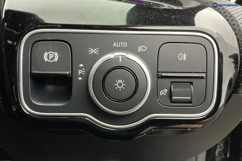 Mercedes-Benz CLA Amg Line Automatic Petrol Coupe - Stock Number (1652381) - 14th supplementary image