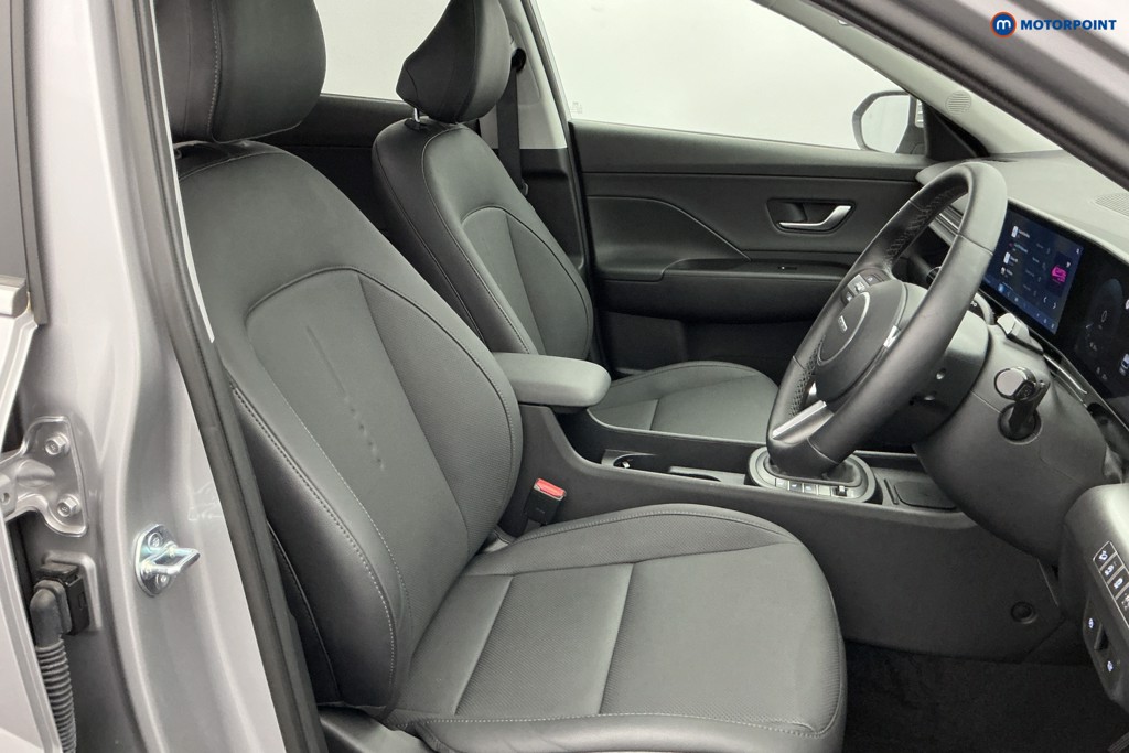 Hyundai Kona Ultimate Manual Petrol SUV - Stock Number (1652600) - 5th supplementary image