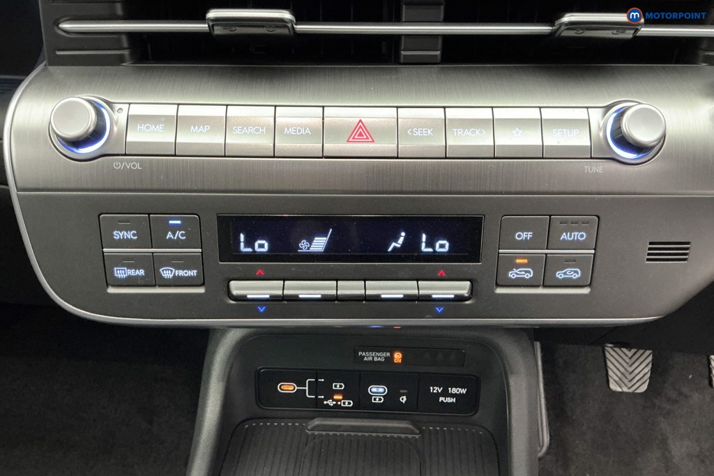 Hyundai Kona Ultimate Manual Petrol SUV - Stock Number (1652600) - 11th supplementary image