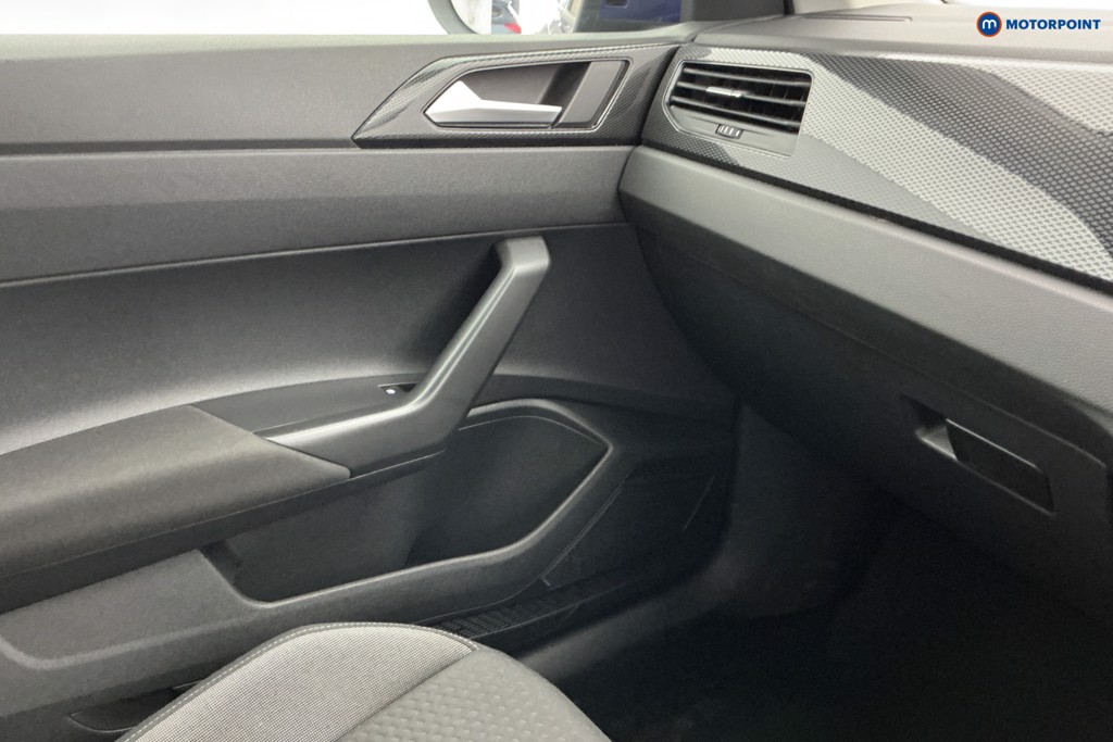 Volkswagen Taigo Life Automatic Petrol SUV - Stock Number (1652705) - 12th supplementary image