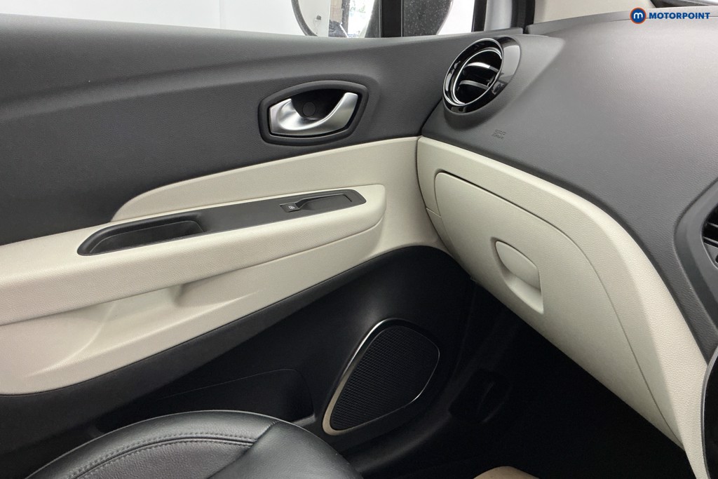 Renault Captur Gt Line Manual Diesel SUV - Stock Number (1653193) - 11th supplementary image