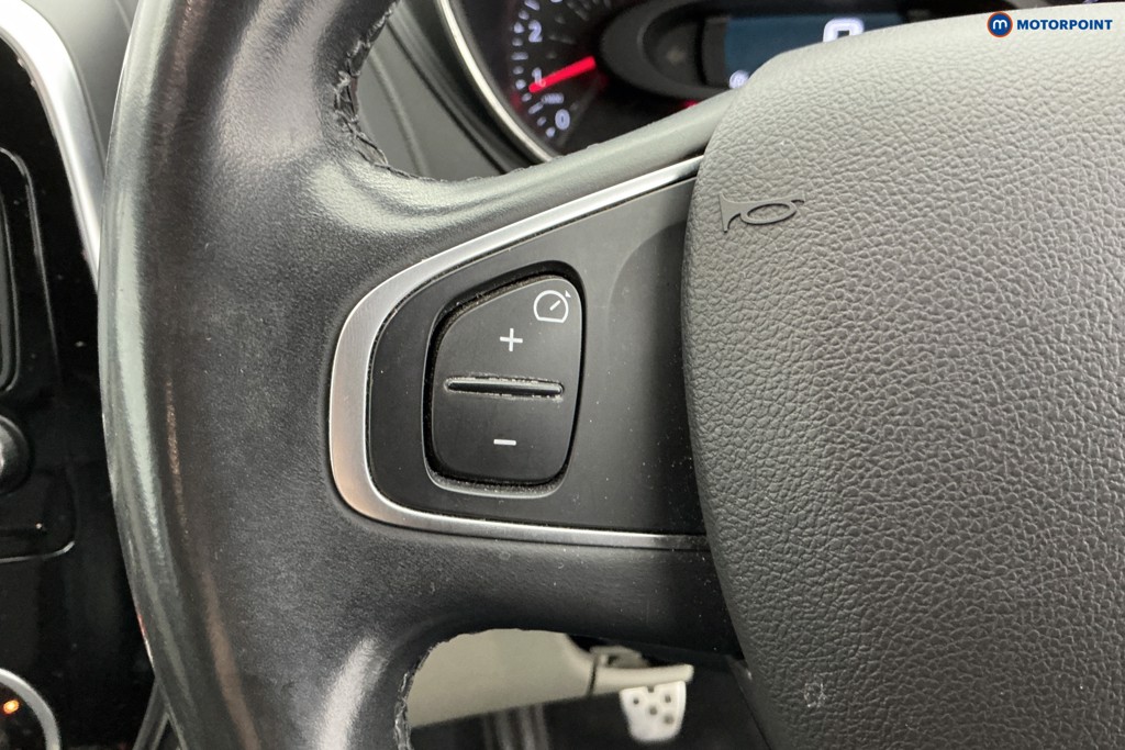 Renault Captur Gt Line Manual Diesel SUV - Stock Number (1653193) - 12th supplementary image