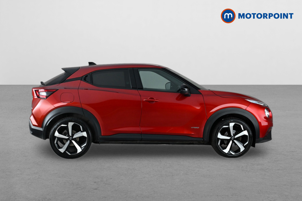 Nissan Juke Tekna Automatic Petrol-Electric Hybrid SUV - Stock Number (1654008) - Drivers side