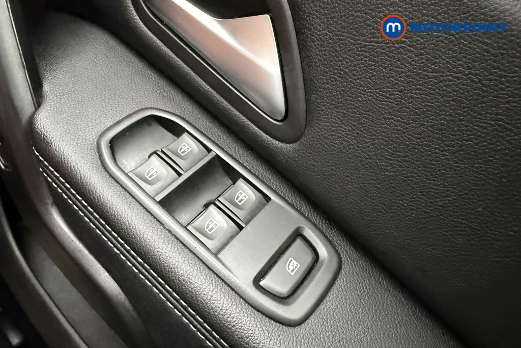 Dacia Duster Prestige Manual Petrol SUV - Stock Number (1654193) - 17th supplementary image