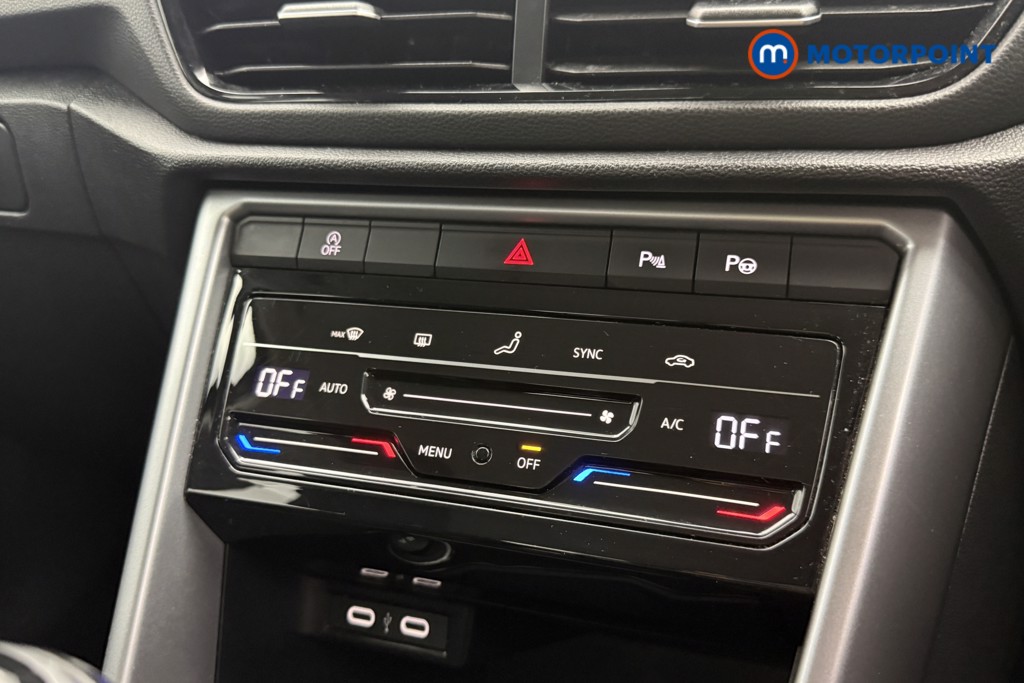 Volkswagen T-Roc Life Manual Petrol SUV - Stock Number (1655272) - 12th supplementary image