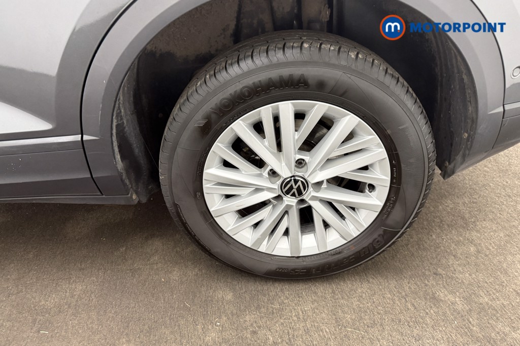 Volkswagen T-Roc Life Manual Petrol SUV - Stock Number (1655272) - 23rd supplementary image