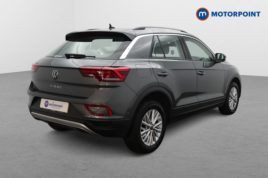 Volkswagen T-Roc Life Manual Petrol SUV - Stock Number (1655272) - Drivers side rear corner