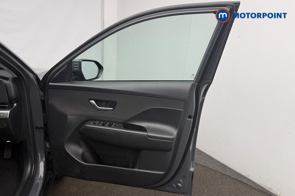 Hyundai Kona Advance Automatic Petrol-Electric Hybrid SUV - Stock Number (1655788) - 21st supplementary image