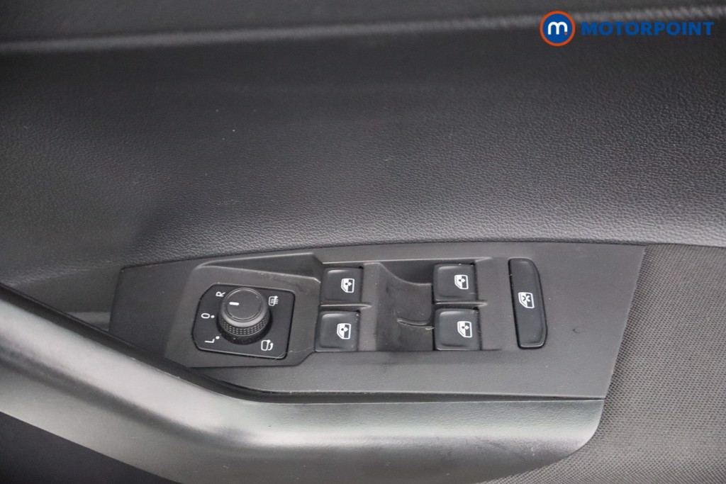 Volkswagen Polo Life Manual Petrol Hatchback - Stock Number (1655868) - 10th supplementary image