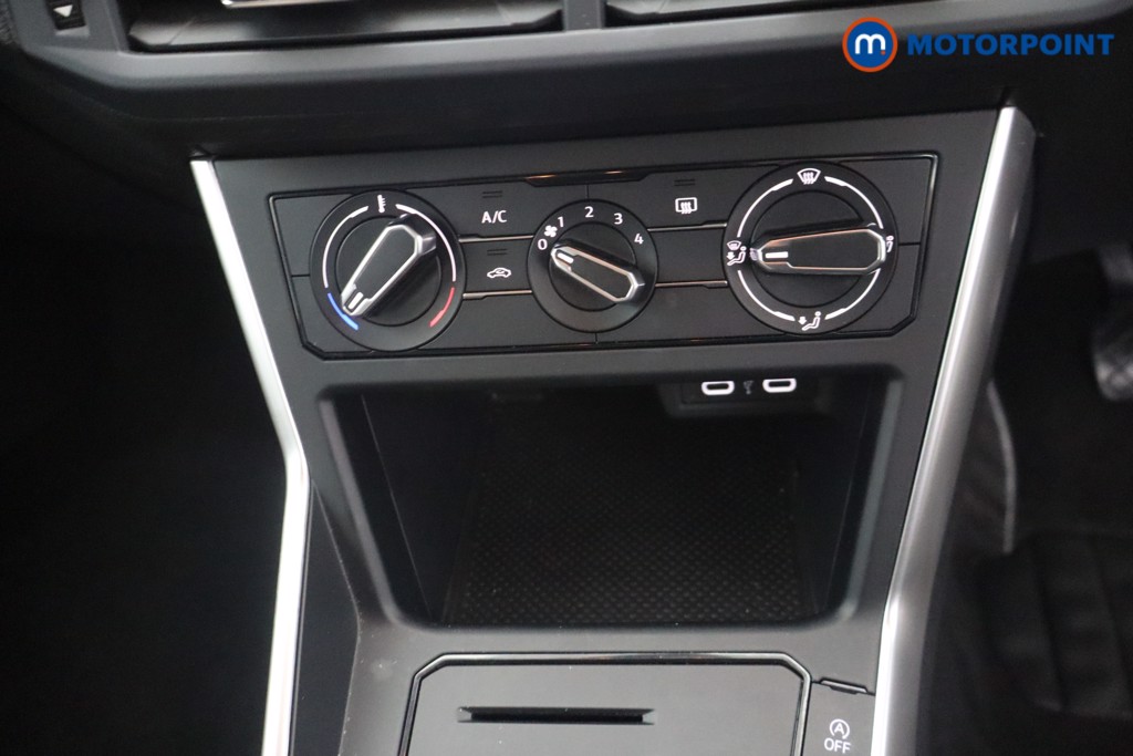 Volkswagen Polo Life Manual Petrol Hatchback - Stock Number (1655868) - 16th supplementary image