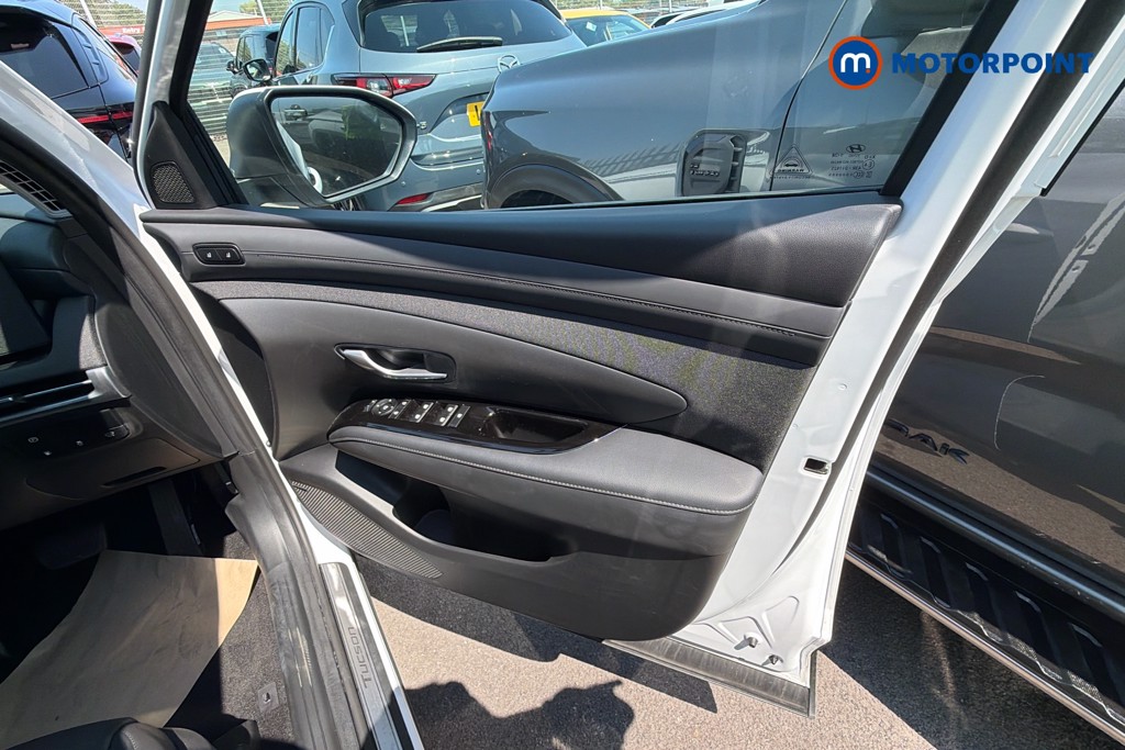 Hyundai Tucson Ultimate Automatic Petrol Plug-In Hybrid SUV - Stock Number (1655978) - 37th supplementary image