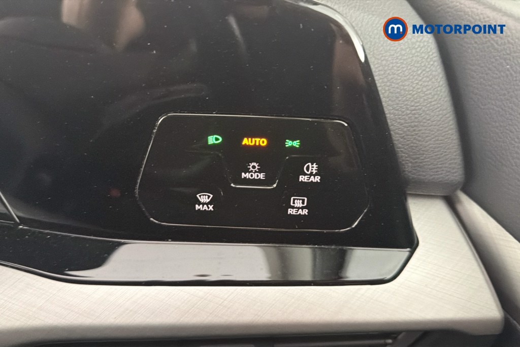 Volkswagen Golf Life Manual Petrol Hatchback - Stock Number (1656083) - 18th supplementary image