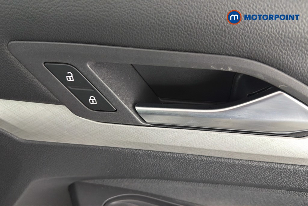 Volkswagen Golf Life Manual Petrol Hatchback - Stock Number (1656083) - 42nd supplementary image