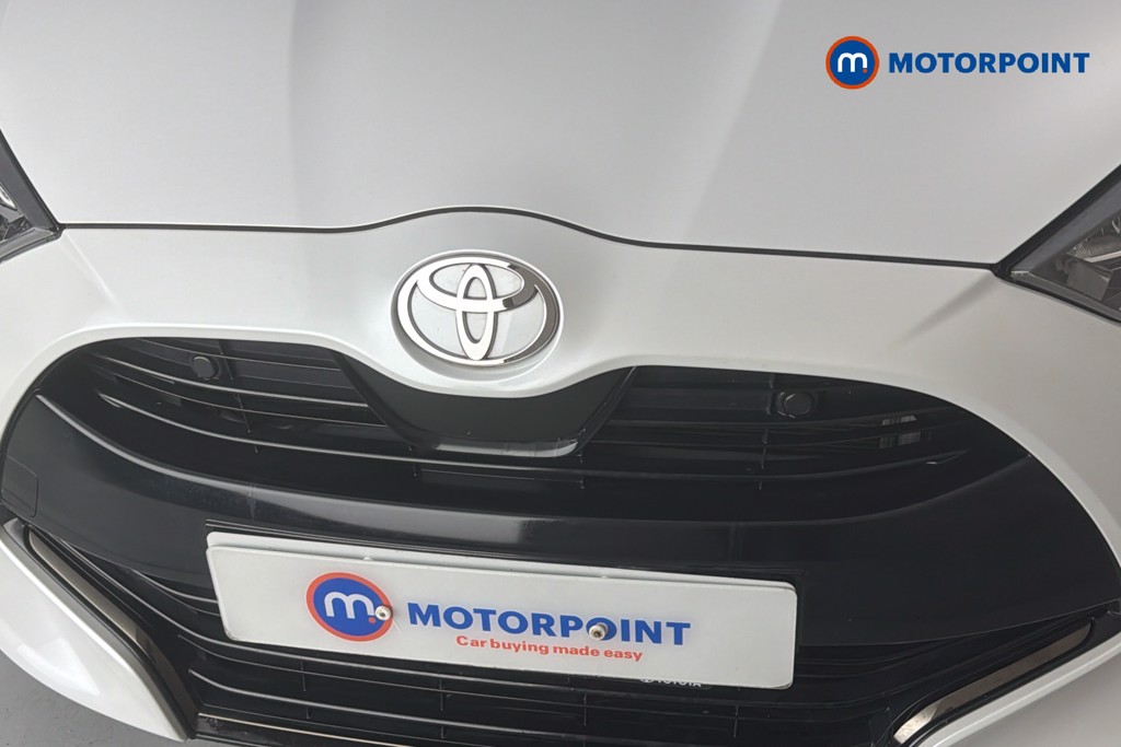 Toyota Yaris Premiere Edition Automatic Petrol-Electric Hybrid Hatchback - Stock Number (1656502) - 45th supplementary image