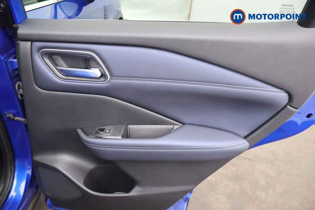 Nissan Qashqai Tekna Automatic Petrol SUV - Stock Number (1656681) - 16th supplementary image